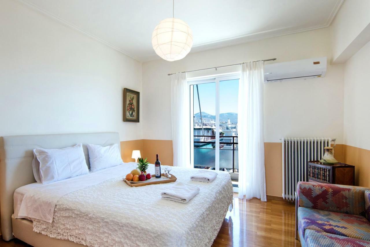 Walking In Alimos Apartment. Athen Exterior foto