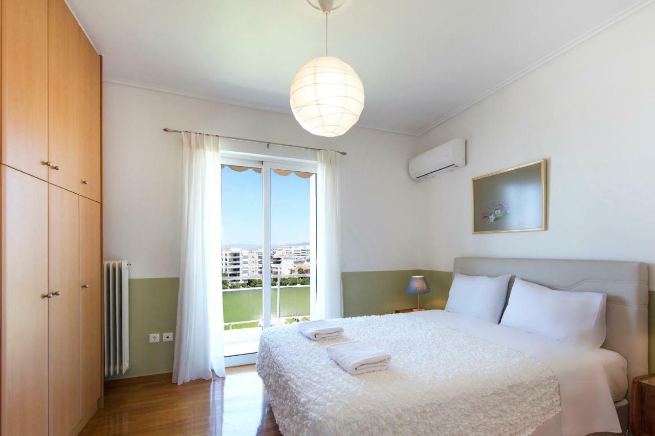 Walking In Alimos Apartment. Athen Exterior foto