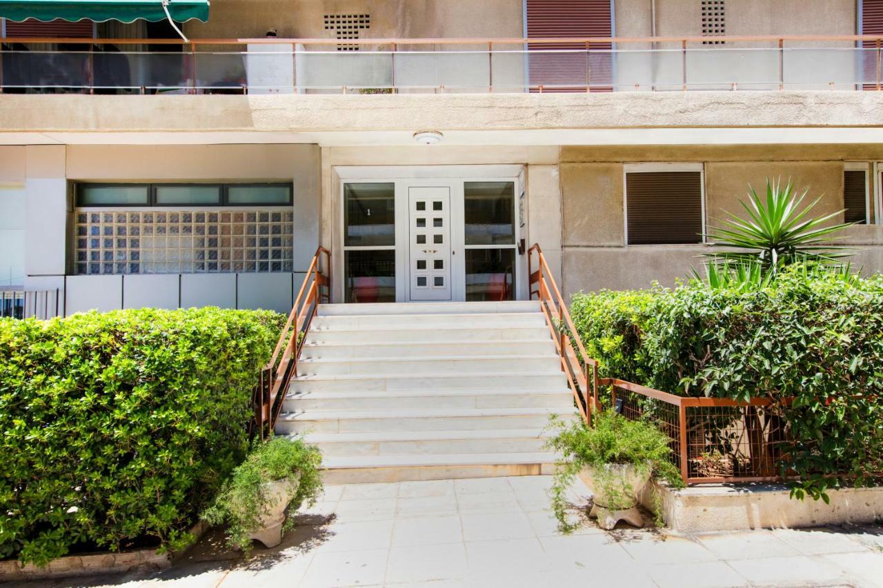 Walking In Alimos Apartment. Athen Exterior foto